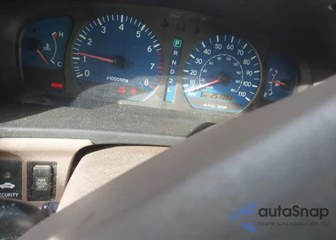 2001 Toyota Sienna Xle z USA, uszkodzony, nr VIN 4T3ZF13C01U347990